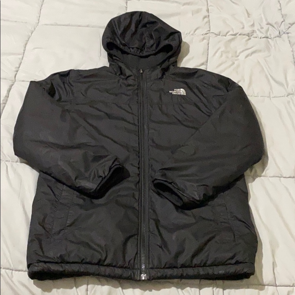 Boy’s North face reversible Jacket